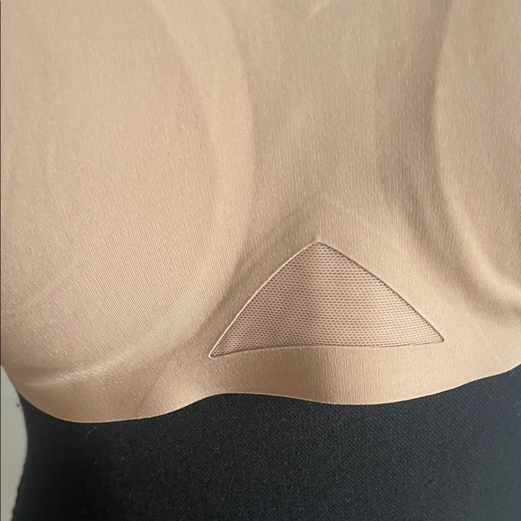 Honeylove Crossover Bra in Sand Color Size Large - Picture 10 of 12